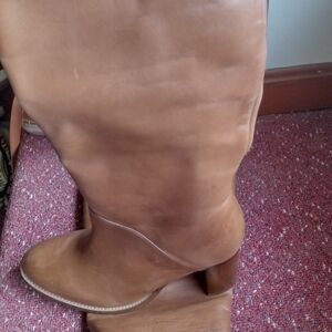 Women's Tan Leather Boots